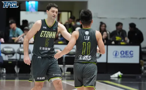 夢想家主場6連勝登錄球員卻超少 總教練皮爾曼:期待明年全員上場!