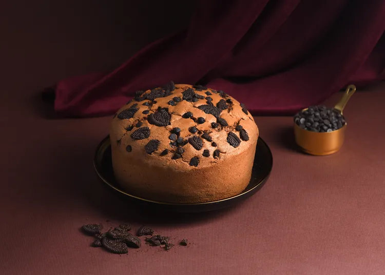 耶誕甜點首選！「隕石可可蛋糕」豐富層次口感超驚喜。業者提供