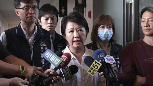 批教師報警帶回小六生「不適任」 盧秀燕道歉:太早下結論