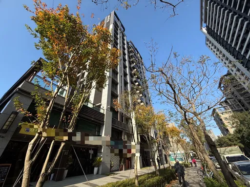 林口57歲女頂樓墜2樓露台　命危送醫不治