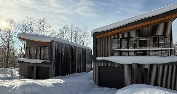 位在北海道的千鶴別墅。翻攝關之琳IG