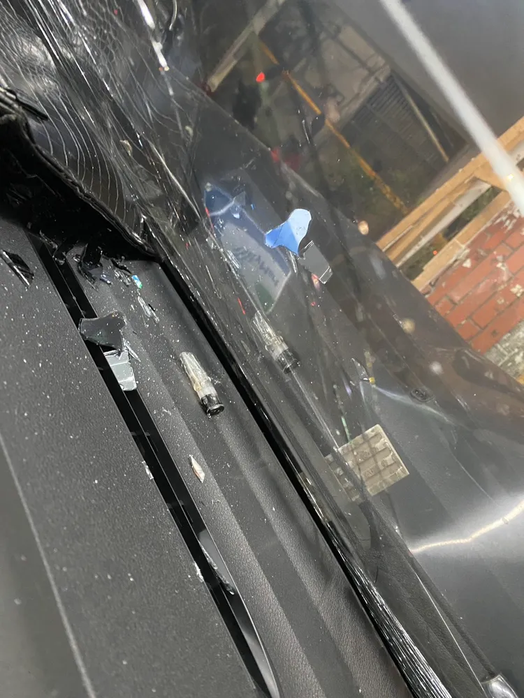 警方在車上發現喪屍菸彈。警方提供