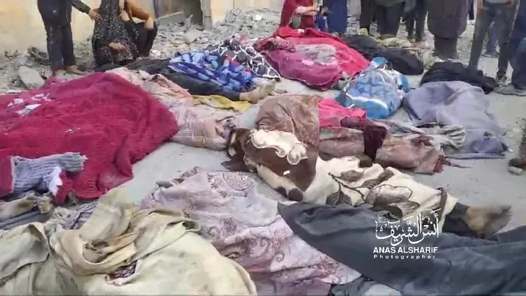 加薩北部民宅被以色列炸毀，至少60人喪生。翻攝自X@Hassan_hamad77