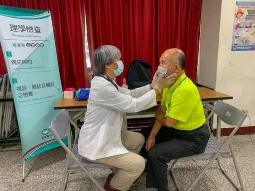 臉書徵「健檢人員5小時1800元」 醫院跳出來喊：別受騙