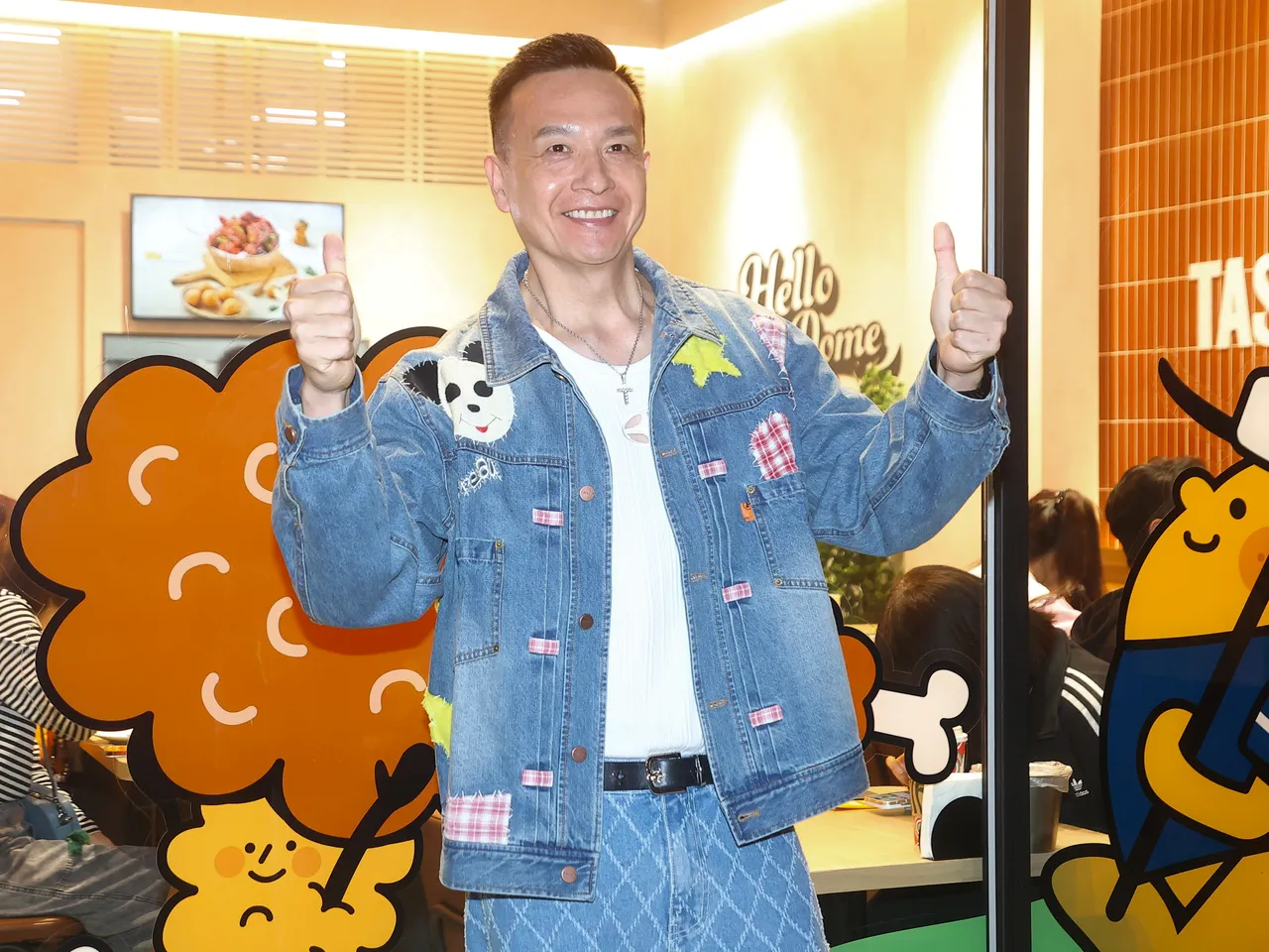 藝人小鍾到大巨蛋看周杰倫演唱會。特勤中心攝