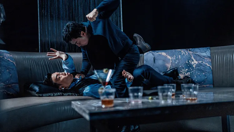 張天賦和甄子丹對打。華映提供