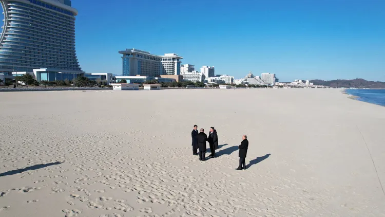 完勝全世界海灘的天然絕美沙灘。路透社