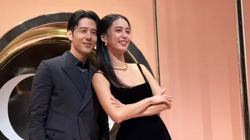 陳庭妮抹Dior唇膏自詡「資深玩家」　當胡宇威面甜喊有新歡