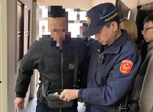 債務糾紛起殺機!越南移工遭「背刺」4公分 下手同鄉藏刀躲宿舍被逮