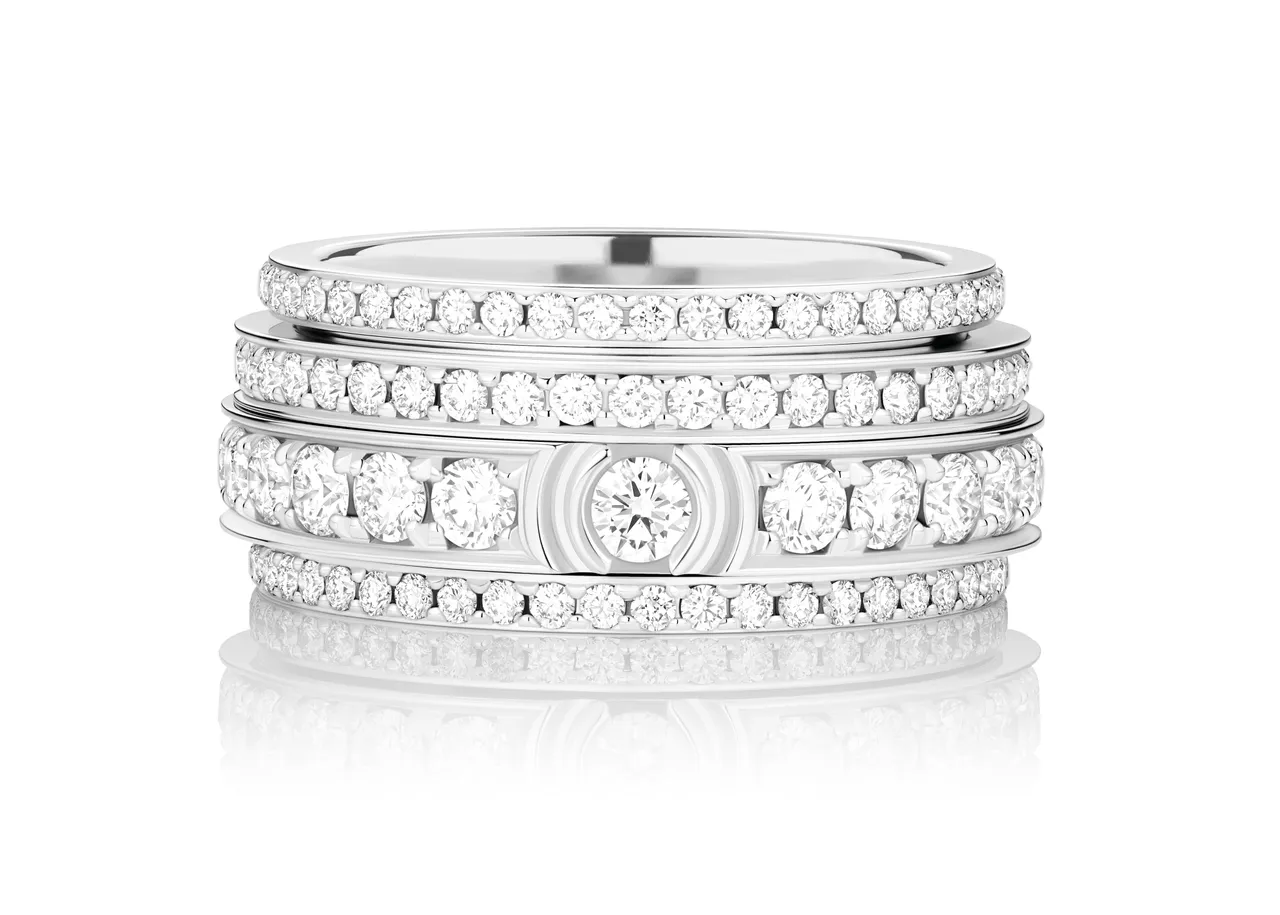 Possession系列18K白金鑽石寬版戒指,約93萬5000元。品牌提供