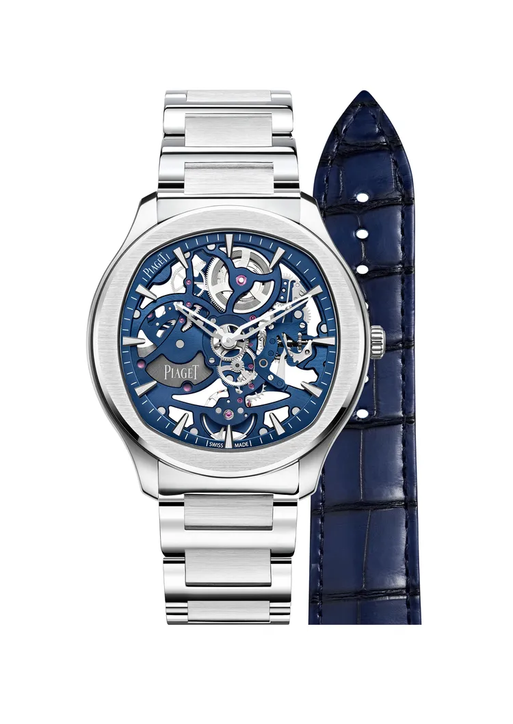 Polo系列伯爵藍超薄鏤空自動上鍊腕錶，42mm，精鋼錶殼，伯爵藍鏤空錶盤，精鋼鍊帶，伯爵自製1200S自動上鍊鏤空機芯，動力儲存44小時，101萬元。品牌提供