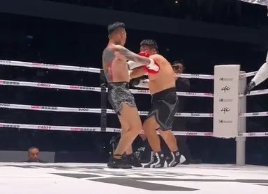 統神《拳上》打輸蹦闆，下場後又衍生「賽後賽」。翻攝Hami Video