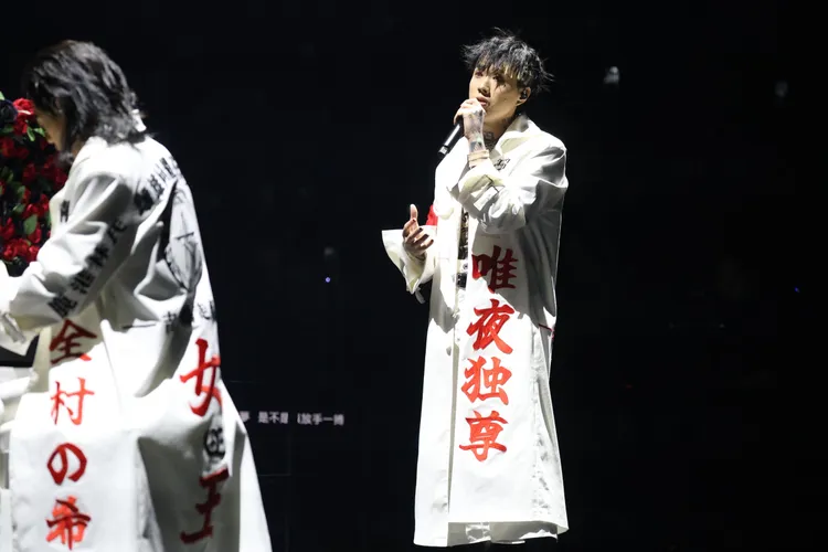 TRASH樂團出道15年首度在台北小巨蛋開唱。莊宗達攝