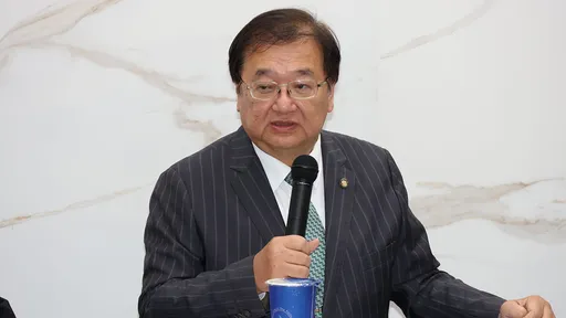 衛福部把逼迫深蹲當鼓勵運動 王婉諭:公務體系腐敗到難以想像