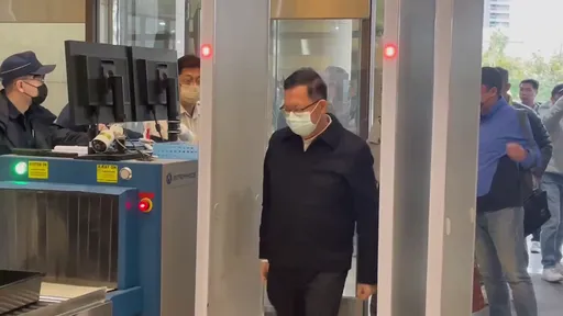 鄭文燦出庭有備而來！拋20點否認收錢　「500萬錢袋是對方忘了帶走」