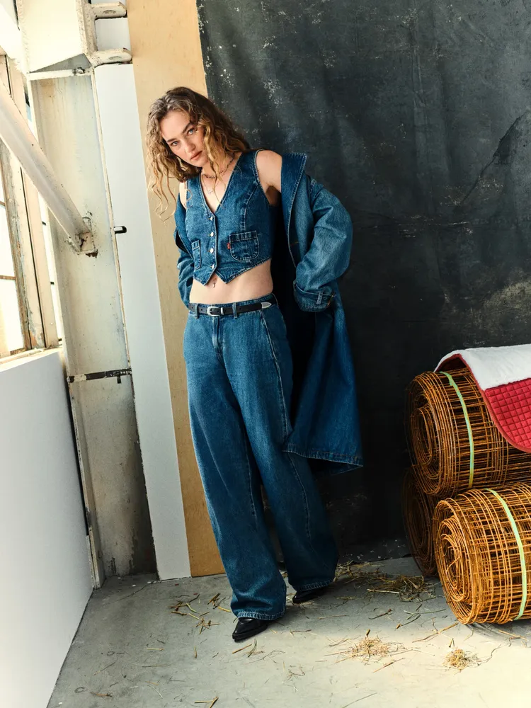 Levi’s推出一系列冬季外套。品牌提供