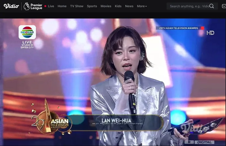 王瞳霸氣樂童登台表演。民視台灣台提供