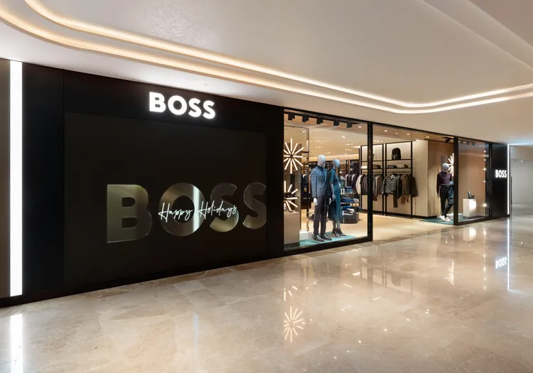 BOSS高雄漢神百貨專門店次品牌目前在台灣最大的專門店。品牌提供