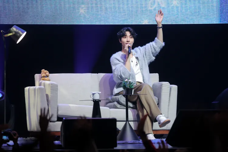 黃寅燁自爆太緊張，上台前灌了一杯香檳。讀者提供