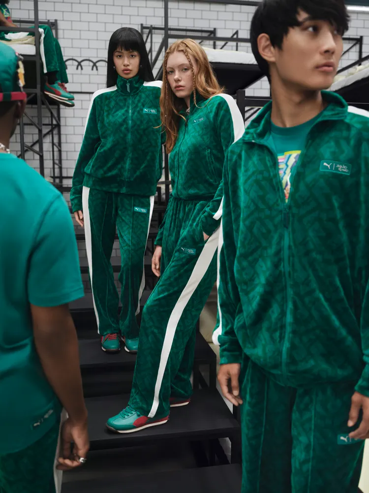 PUMA以T7系列運動套裝高度還原《魷魚遊戲》參賽服。品牌提供