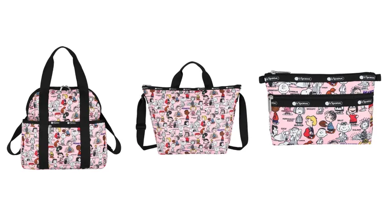 「Peanuts夥伴大集合」兩用後背包（左起）7800元、兩用托特包3850元、雙層拉鍊化妝包1600元。品牌提供