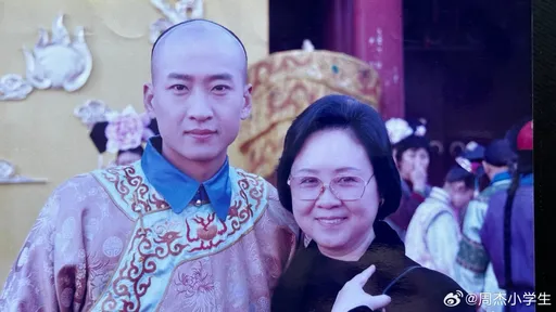 《還珠格格》爾康沉默3天悼瓊瑤 認幼稚任性「讓妳失望了」