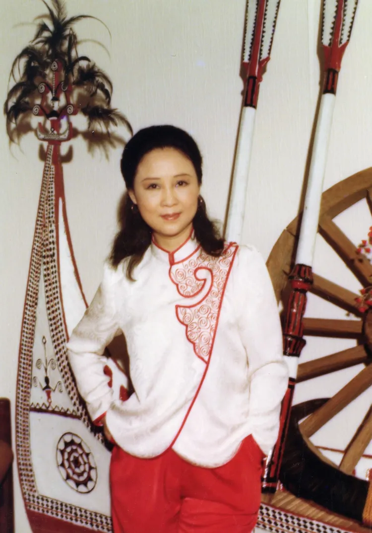 瓊瑤年輕模樣。翻攝瓊瑤臉書