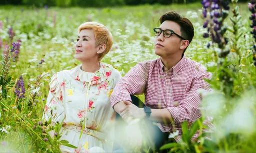 帥男「腹肌照」迷惑她!71歲婦暈船了下場慘