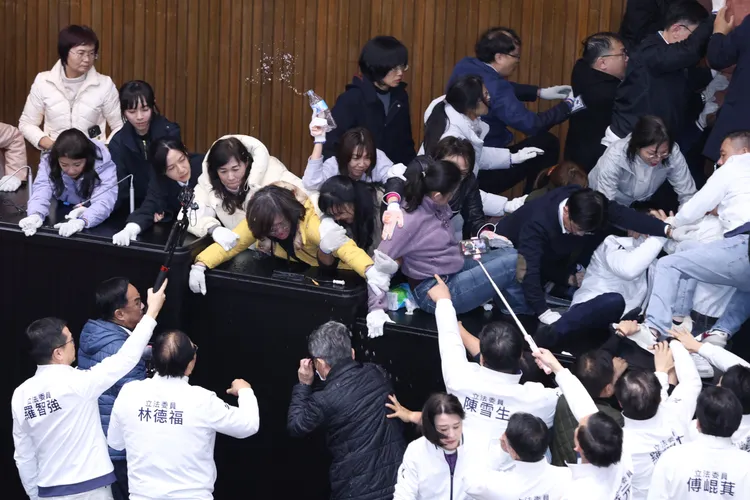 立院大混戰。彭欣偉攝