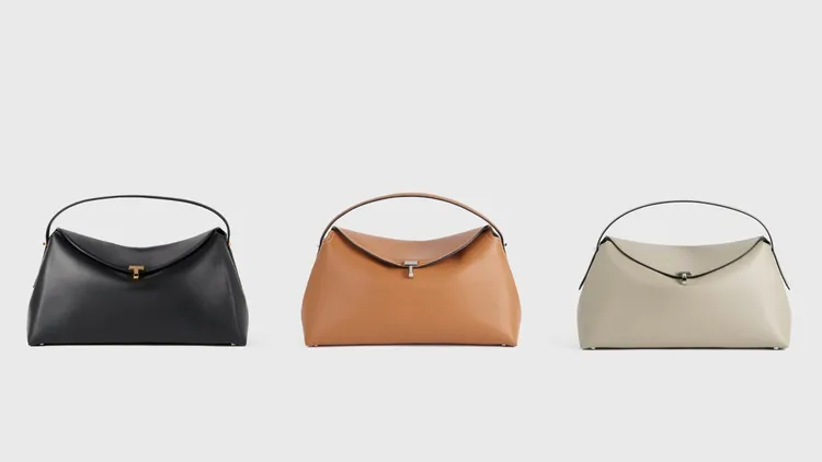 TOTEME T-Lock top handle bag，各4萬9980元。品牌提供