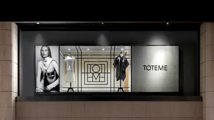TOTEME進駐ART HAUS的信義A4門市。品牌提供