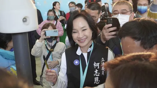 柯志恩脫口想補救財劃法 但「傅崐萁哪裡是我可以講的」