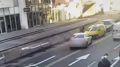 基隆男開車逆向停路中昏睡　警方到場搜出「喪屍菸彈」