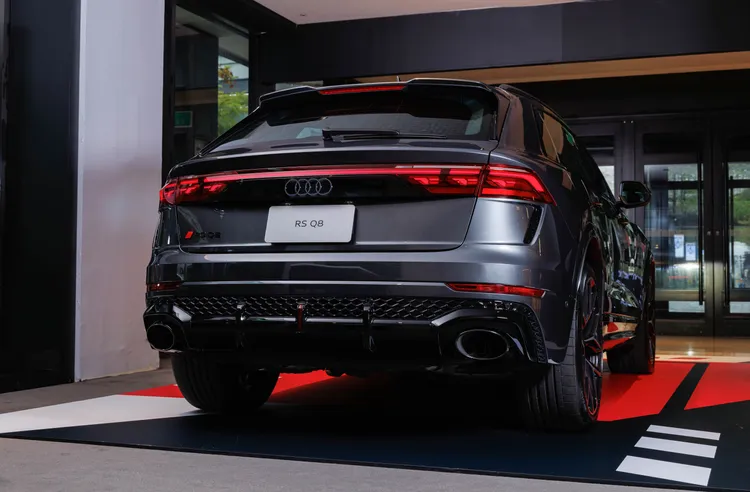 Audi RS Q8將黑色風格外觀套件列為標準配備。業者提供
