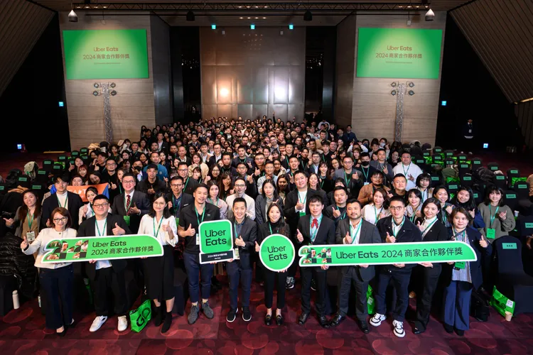 今年商家合作夥伴頒獎典禮共75家品牌得獎。Uber Eats提供