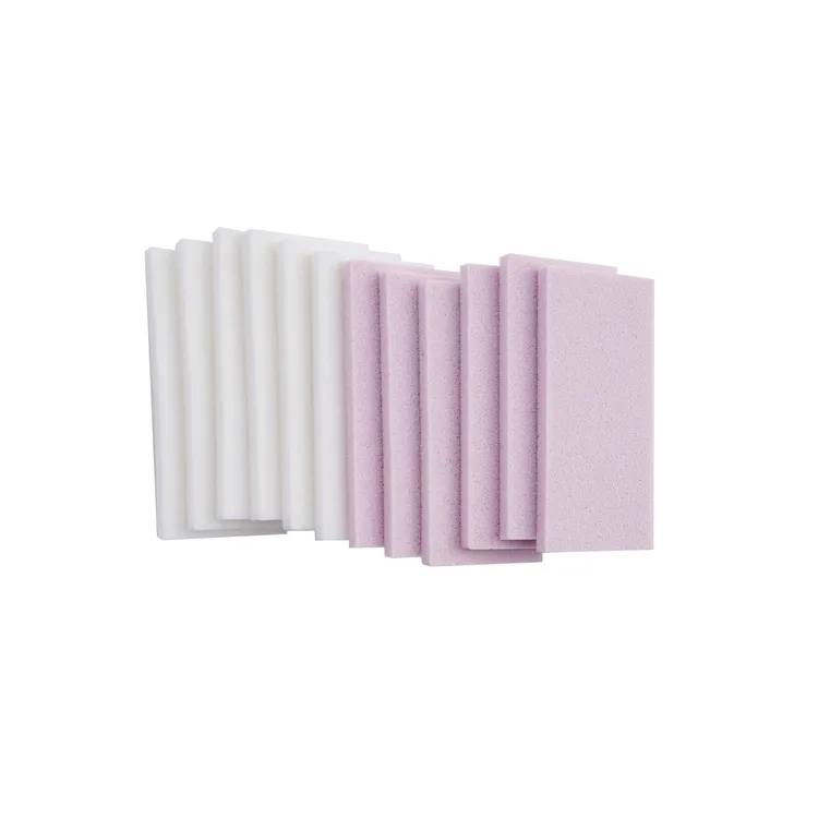 J-LIN細緻觸感化妝粉撲片，12入／199元。品牌提供