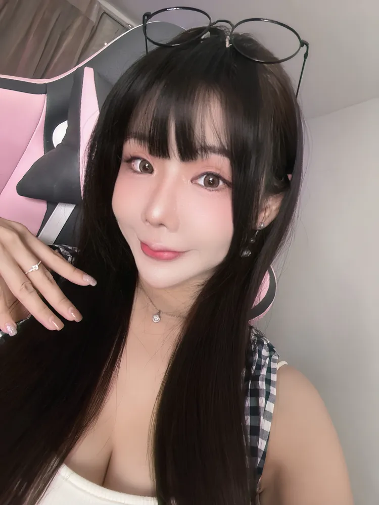 小菲寶期盼跟粉絲一起聽歌、聊心事，一起度過快樂和低潮。