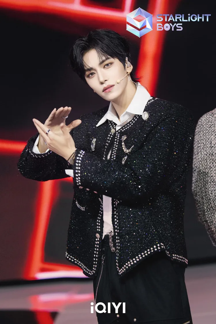 星二代邵子恒以逾214萬票奪冠。愛奇藝國際站提供