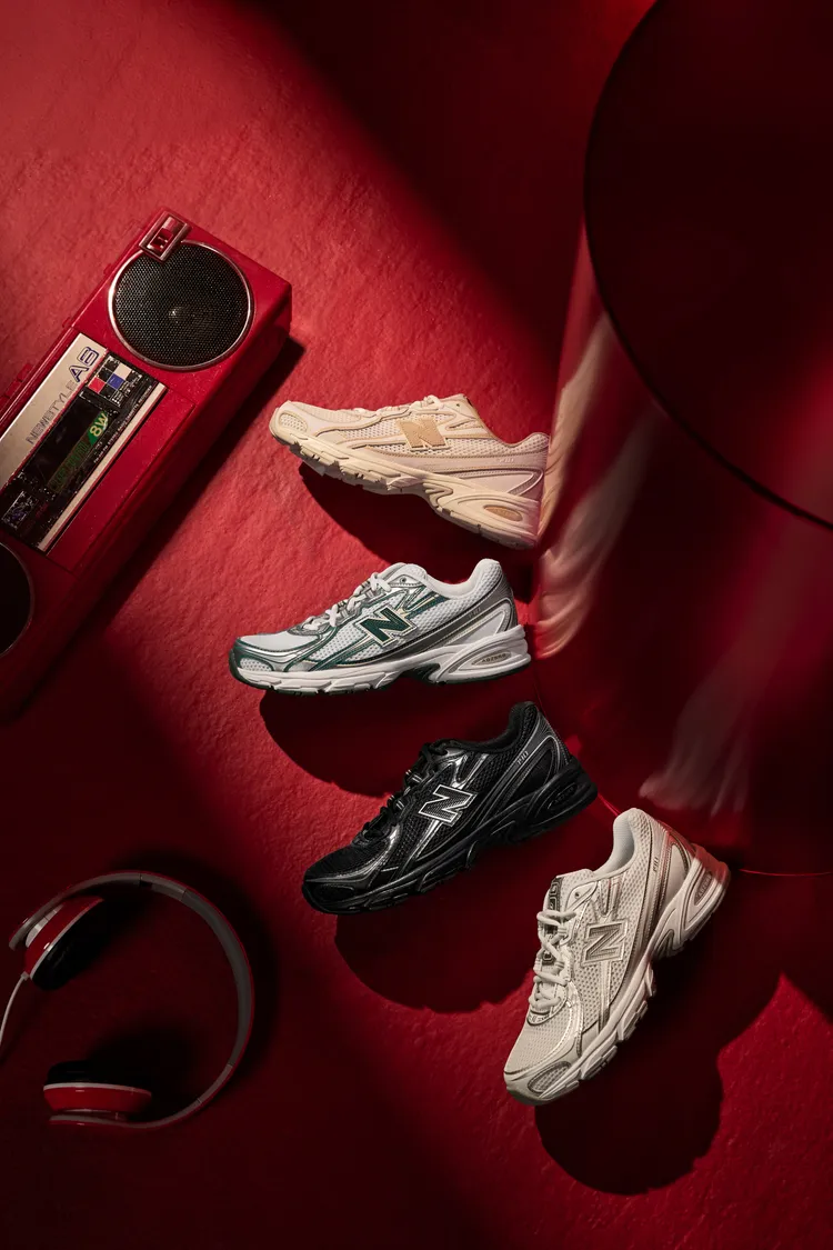 740共有森林綠、夜幕黑、月光白、夕陽杏等4色選擇。品牌提供