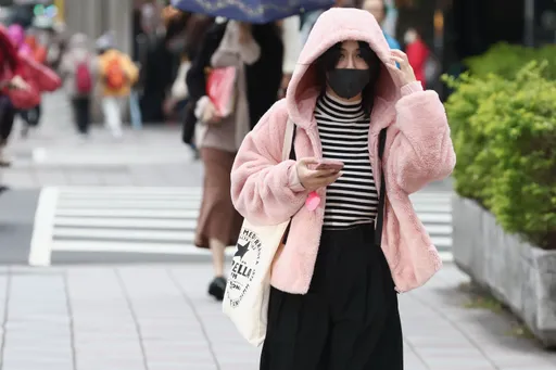 今變天!北台灣濕冷雨區曝 下波冷空氣探14℃