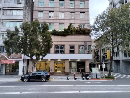 床墊業者豪砸1.55億「轉租為買」　店面3好處吸置產 