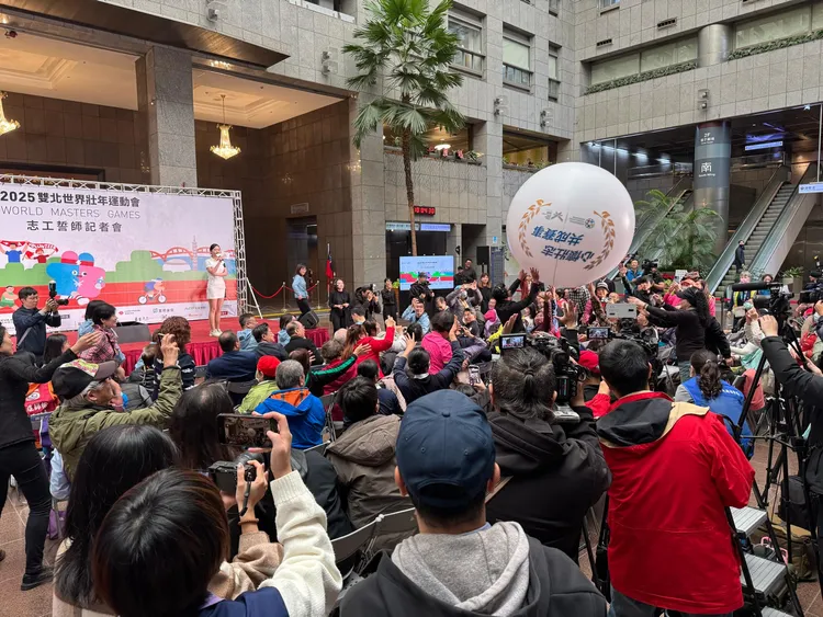 志工授證誓師活動現場氣氛熱鬧。北市府提供