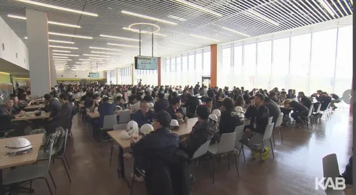 台积电熊本厂员工餐厅曝光!早餐供到宵夜 超人气美食是这道