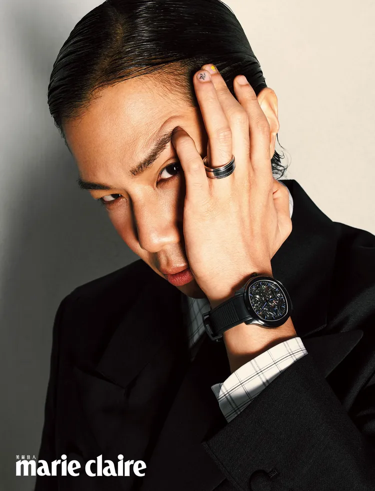 薛仕凌拍攝《美麗佳人》封面。《美麗佳人》提供