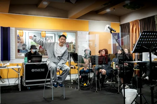 劉德華太猛了!才唱完52場巡演香港再唱20場 帥氣彩排畫面曝光