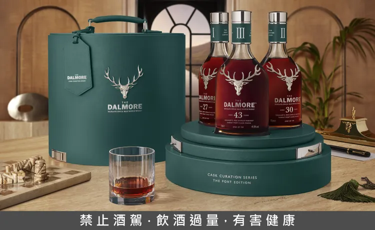 「大摩奧藝桶藏系列-2024波特桶版  」磅礡面世，全球限量150套，璀獻聖誕宅邸 　圖／尚格酒業提供