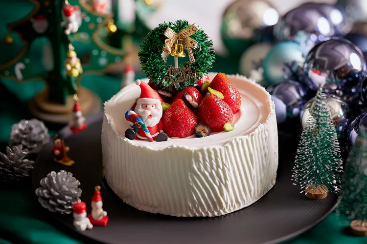 「草莓鮮奶油蛋糕」 以十勝鮮奶油香草戚風蛋糕為基底並搭配新鮮草莓，品味到細膩的口感伴隨著草莓的清新香氣，售價1000元。業者提供