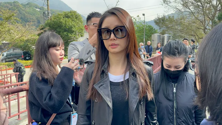 昔日瓊瑤劇女神林心如獨自先到陽明山墓園。特勤中心攝