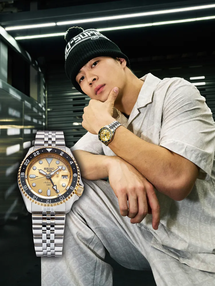 Seiko新登場的70周年限定金錶完美融入孫振潮流穿搭。品牌提供