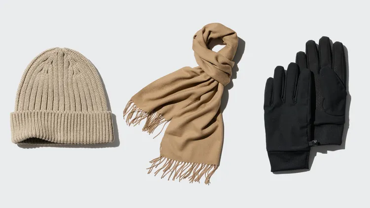 HEATTECH羅紋毛帽（左起）390元、HEATTECH圍巾590元、HEATTECH保暖手套590元。品牌提供